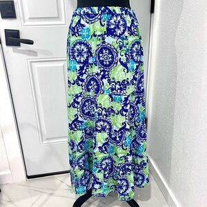 Jaclyn Smith Green and Blue Maxi tiered Skirt Resort Wear medium